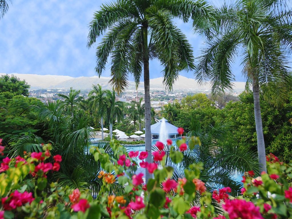 Hotel Tocarema Girardot Exterior photo